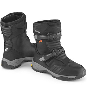 Boty FORMA ADVENTURE PRO LOW DRY černé