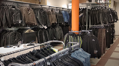 Dark Biker motoshop Hodonín – prodejna 6